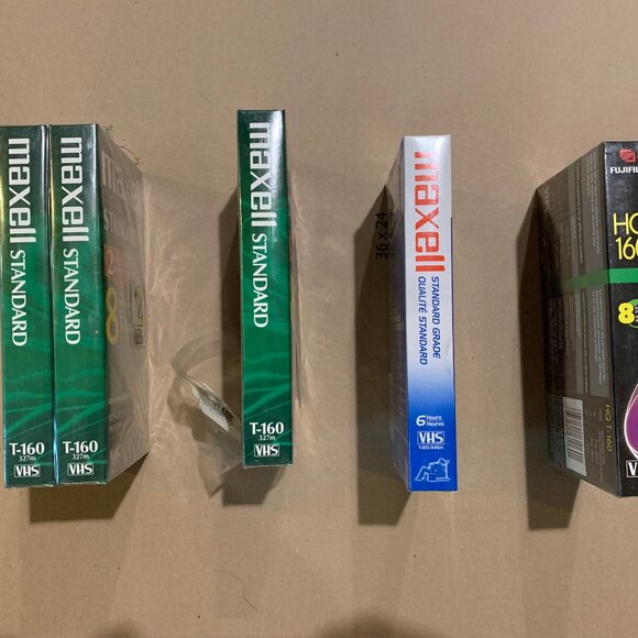 5 Blank VHS Tapes New And Sealed – Vintage Maxell + Fuji - Picture 2 of 3